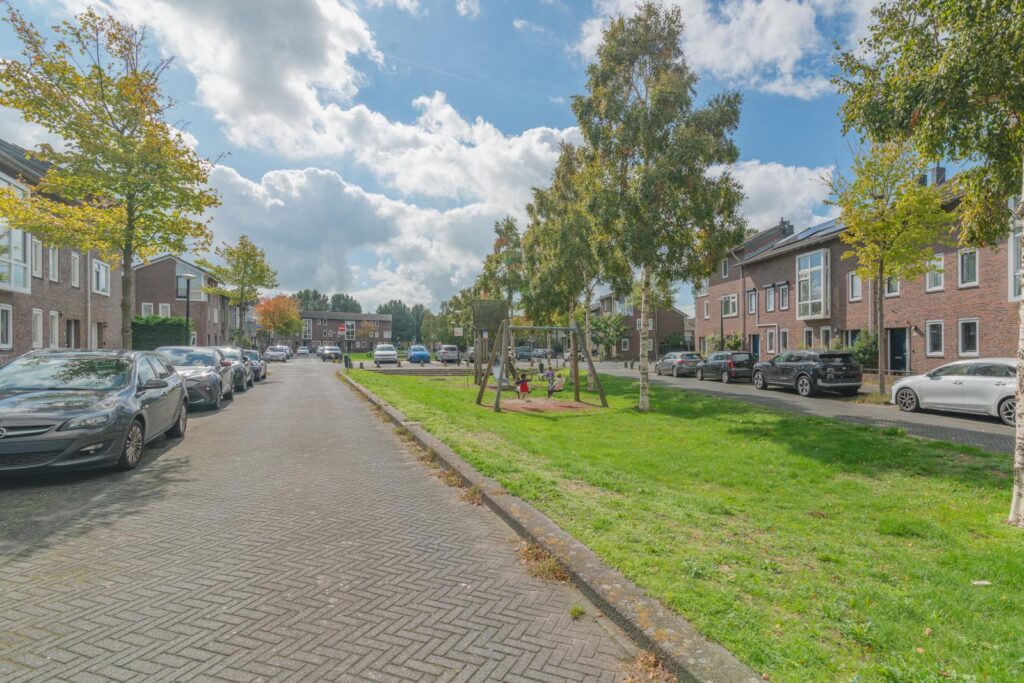 Ko van Dijkplein 16