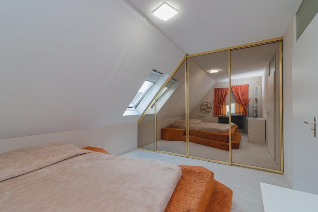 Oudaenstraat 12