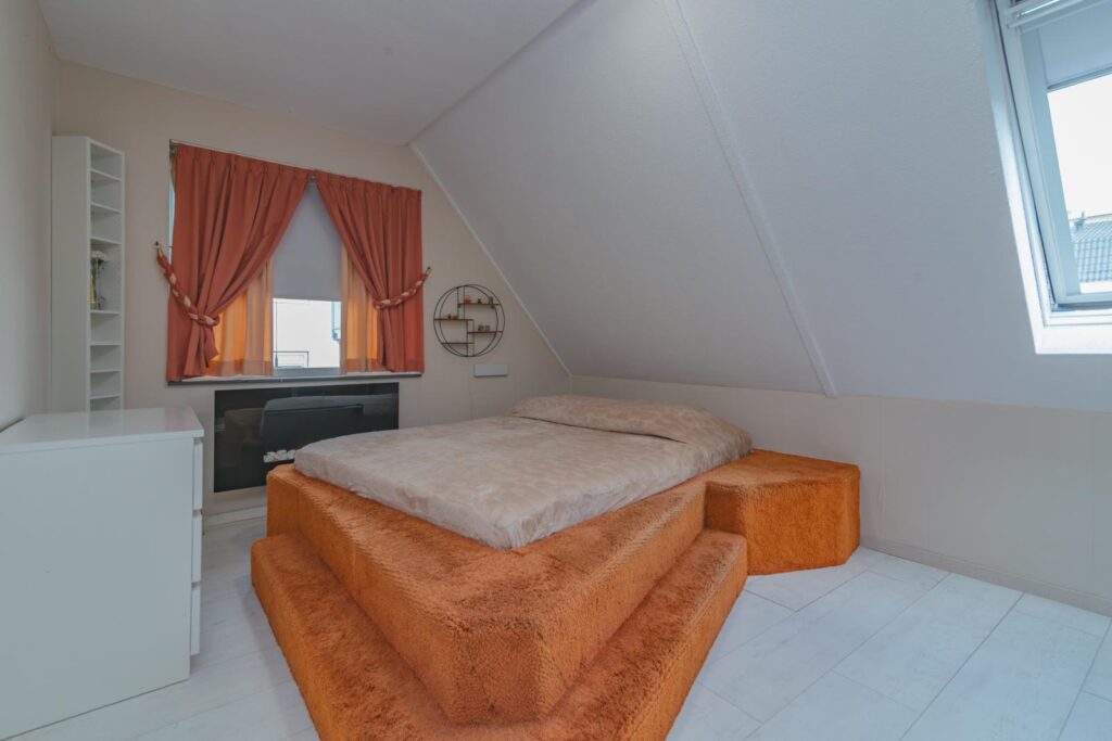 Oudaenstraat 12